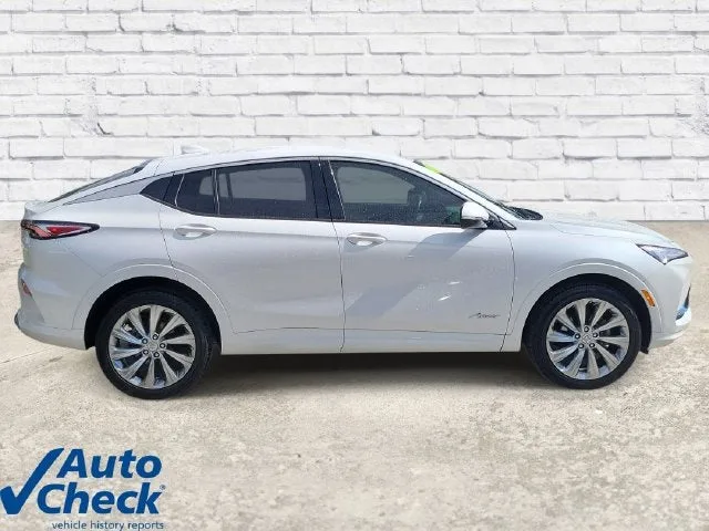 2024 Buick Envista Avenir photo 6