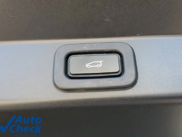 2023 Land Rover Range Rover Sport SE photo 10
