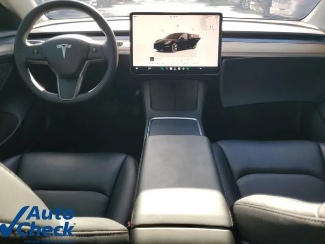 2022 Tesla Model 3 Long Range photo 13