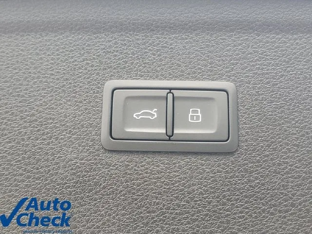 2023 Audi SQ5 Prestige TFSI quattro Tiptronic photo 10