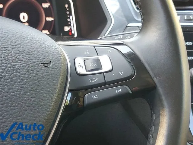 2019 Volkswagen Tiguan 2.0T SEL photo 24