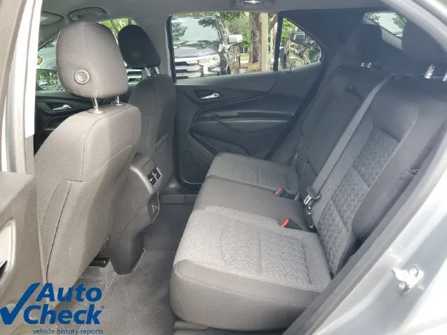 2024 Chevrolet Equinox LT photo 12