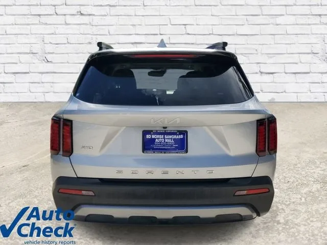 2022 Kia Sorento X-Line EX photo 3