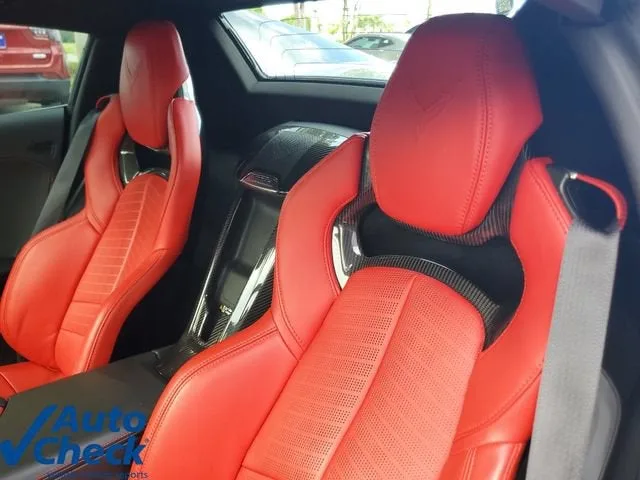 2025 Chevrolet Corvette Stingray 2LT photo 15