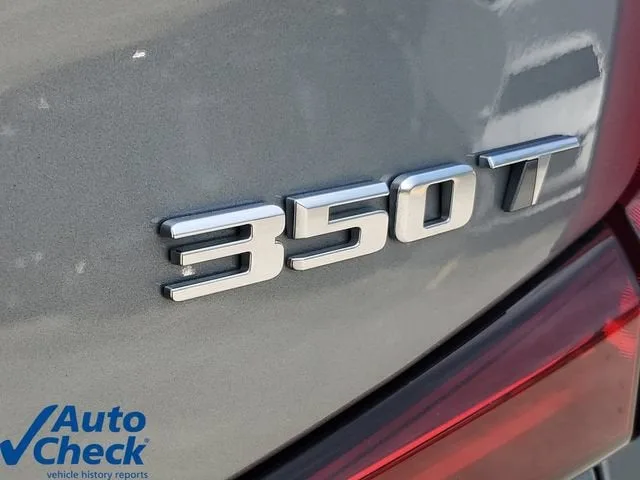 2024 Cadillac XT4 Luxury photo 9
