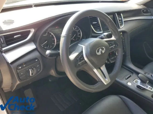2021 INFINITI QX50 LUXE photo 17