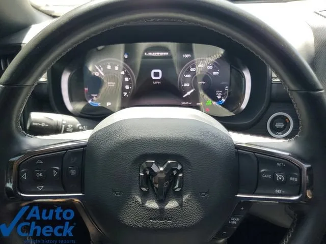 2023 RAM 1500 Limited photo 23