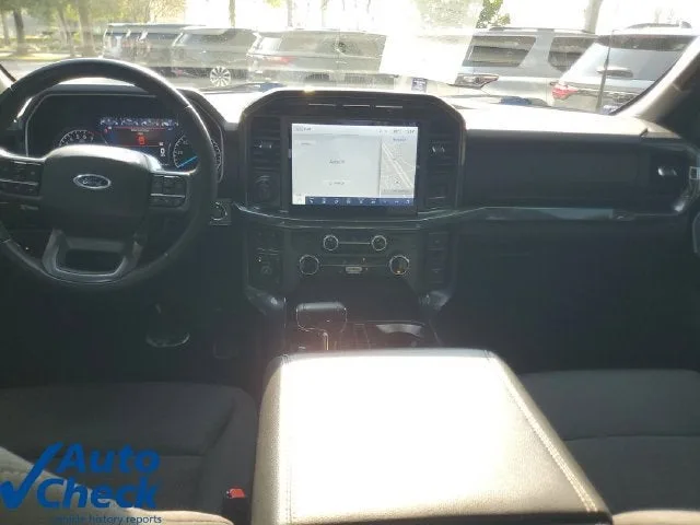 2023 Ford F-150 XLT photo 13