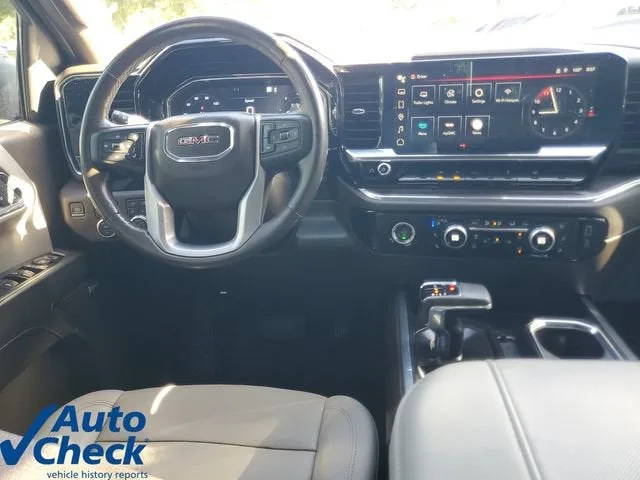 2023 GMC Sierra 1500 SLT photo 16