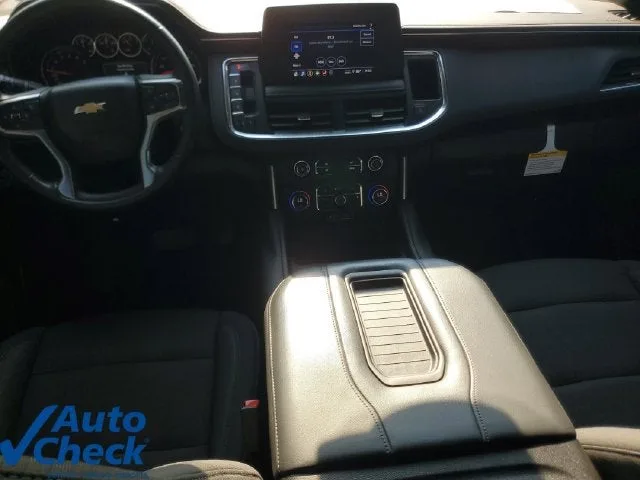 2024 Chevrolet Suburban LS photo 14