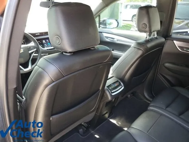 2024 Cadillac XT6 Luxury photo 15