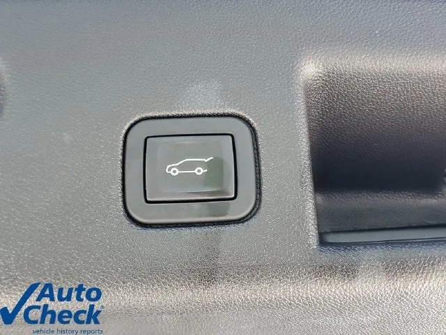 2024 Chevrolet Equinox LT photo 10