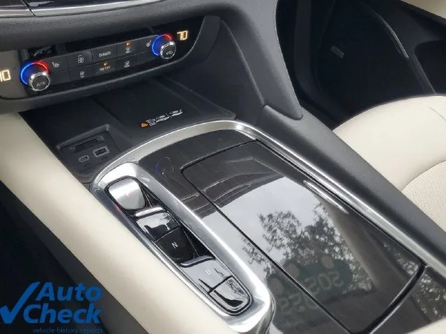 2022 Buick Enclave Essence photo 26