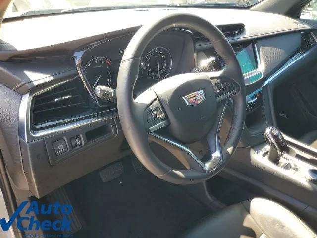 2024 Cadillac XT6 Luxury photo 21