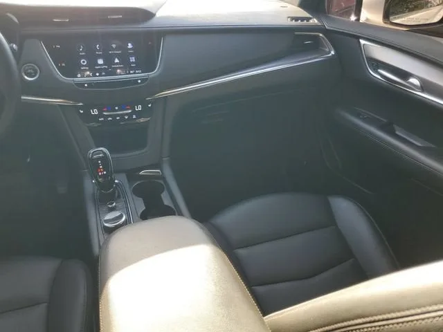 2023 Cadillac XT5 FWD Luxury photo 15