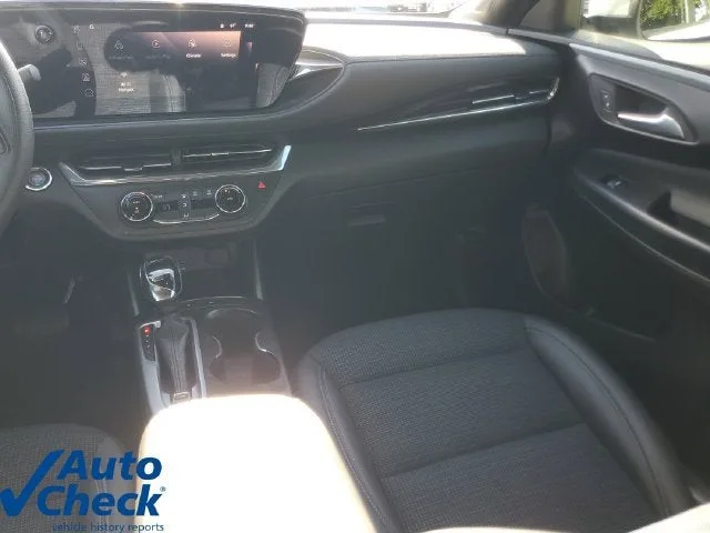 2025 Buick Envista Preferred photo 13