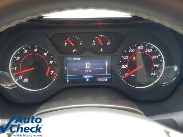 2021 Chevrolet Camaro LT1 photo 21