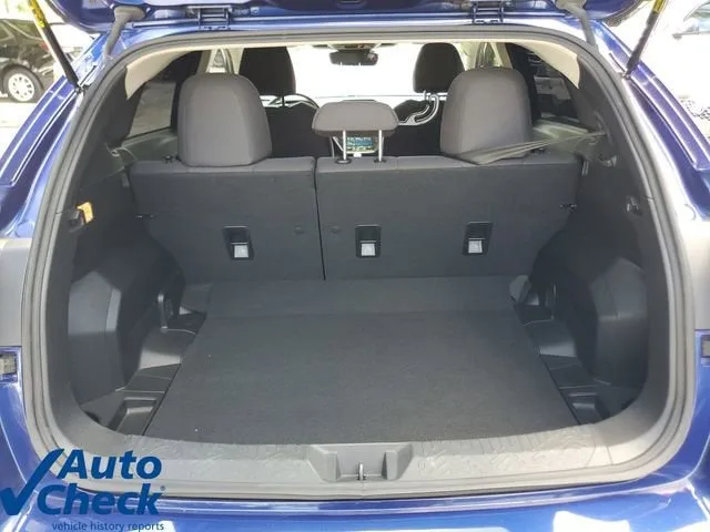 2025 Subaru Impreza BASE photo 10