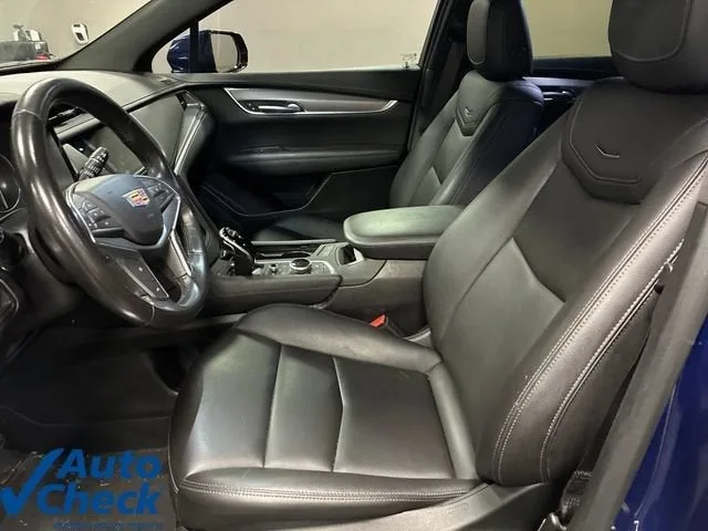 2023 Cadillac XT5 Luxury photo 10