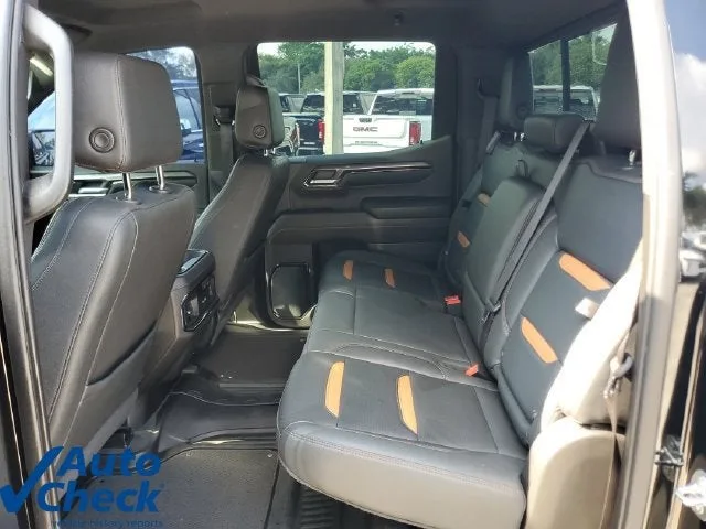 2023 GMC Sierra 1500 AT4 photo 10