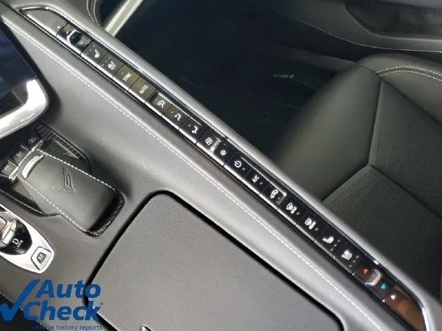 2021 Chevrolet Corvette Stingray 2LT photo 22