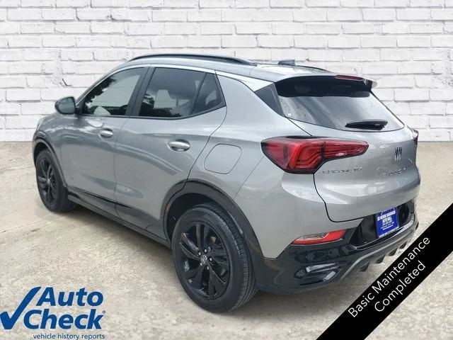 2025 Buick Encore GX Sport Touring photo 2