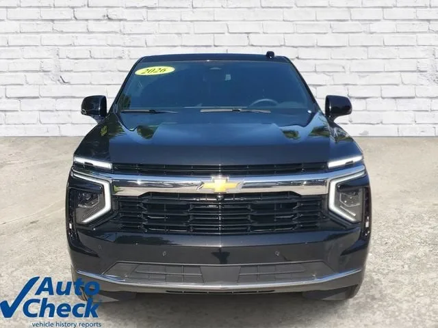2026 Chevrolet Suburban LS photo 6