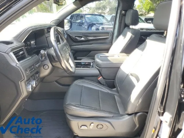 2022 GMC Yukon XL Denali photo 18
