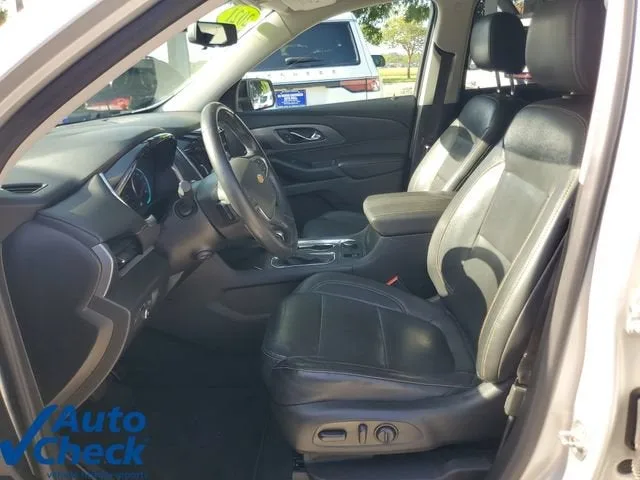 2021 Chevrolet Traverse Premier photo 19