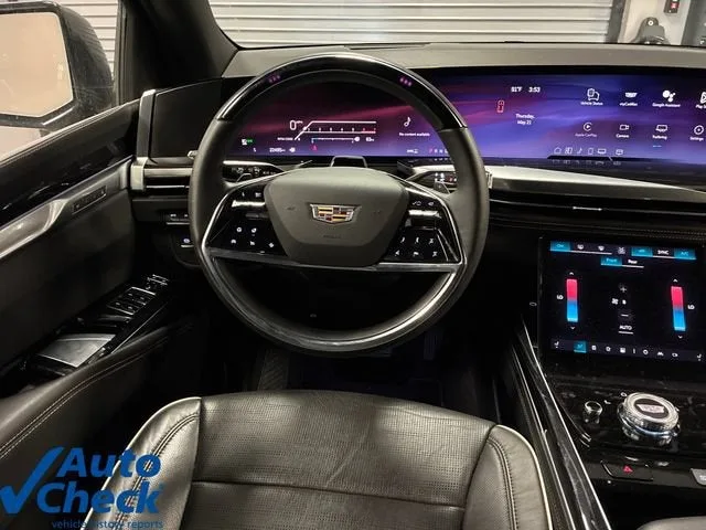 2025 Cadillac Escalade Sport photo 14