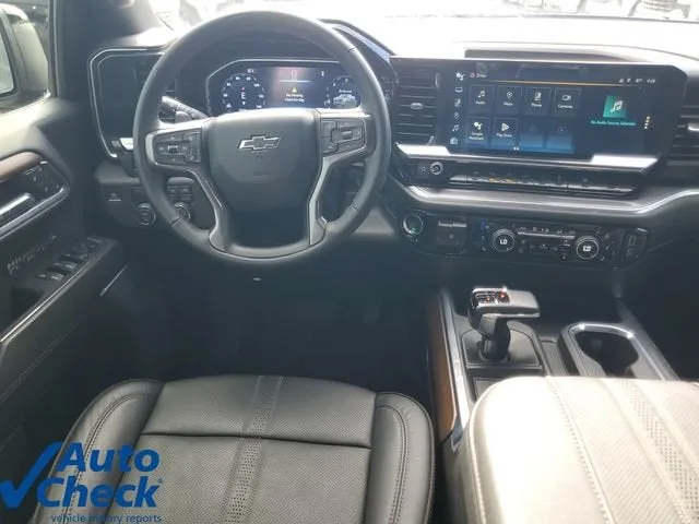 2024 Chevrolet Silverado 1500 High Country photo 16