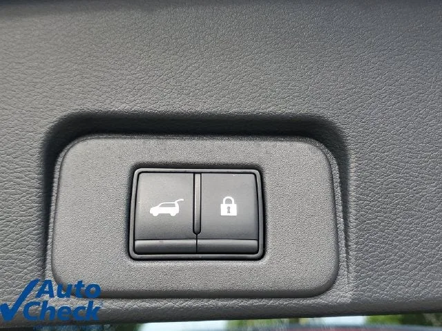 2024 Nissan Rogue SV FWD photo 11