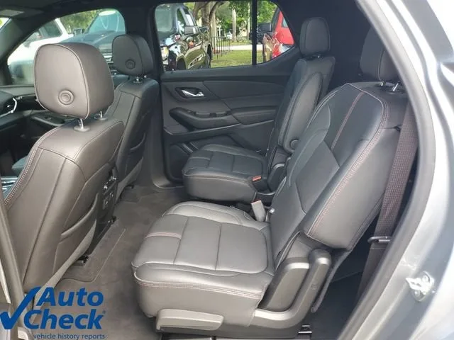 2023 Chevrolet Traverse RS photo 13