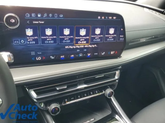 2025 Chevrolet Traverse LT photo 26