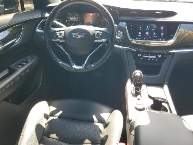 2022 Cadillac XT6 Premium Luxury photo 18