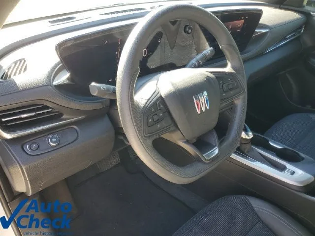 2025 Buick Envista Preferred photo 16