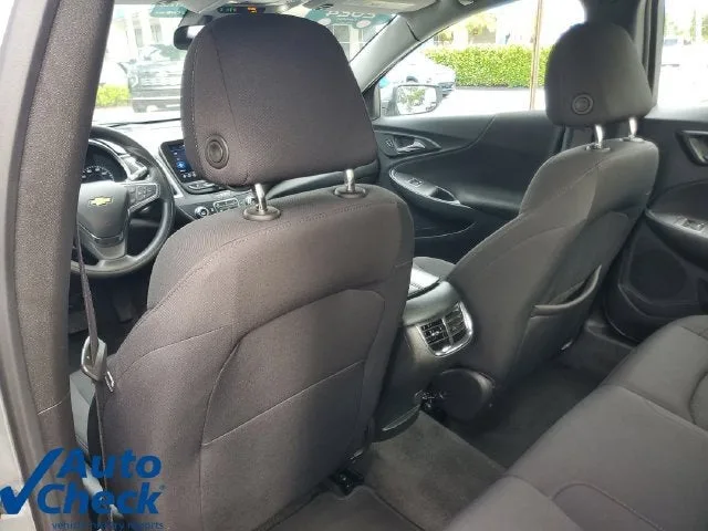 2024 Chevrolet Malibu 1LT photo 12