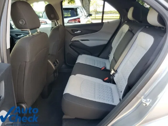 2024 Chevrolet Equinox LS photo 11