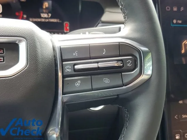 2024 GMC Acadia Elevation photo 23