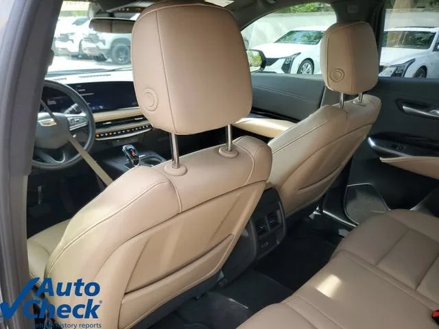 2024 Cadillac XT4 Luxury photo 13