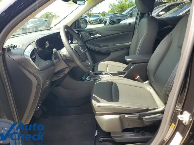 2024 Buick Encore GX Sport Touring photo 17