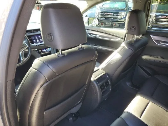 2023 Cadillac XT5 FWD Luxury photo 13