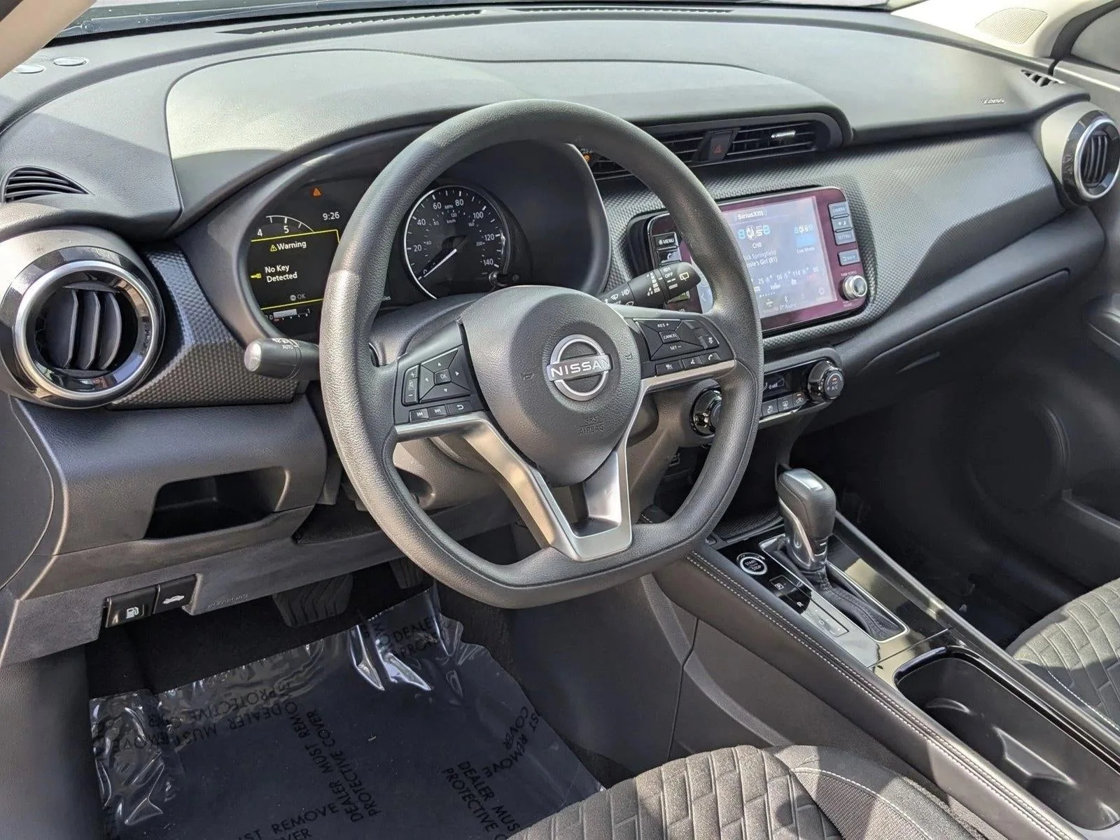 2022 Nissan Kicks SV FWD photo 10
