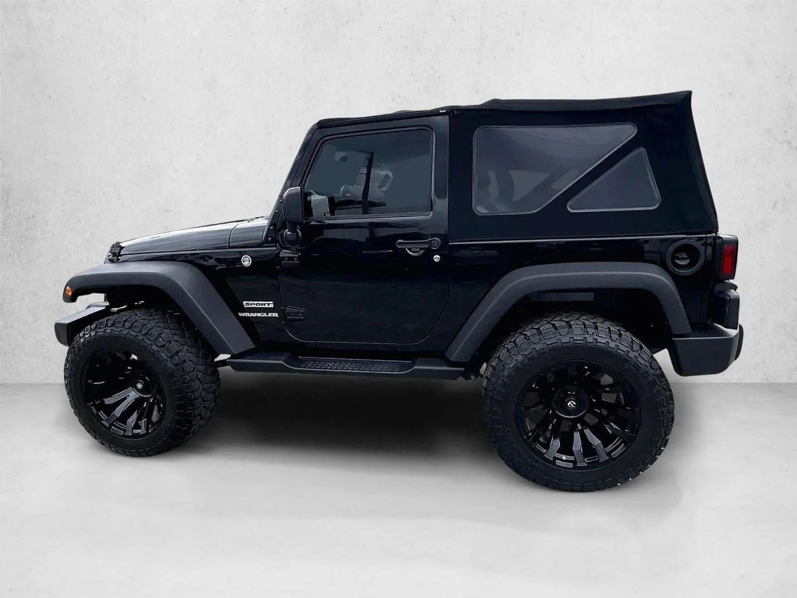 2017 Jeep Wrangler Sport 4x4 photo 6