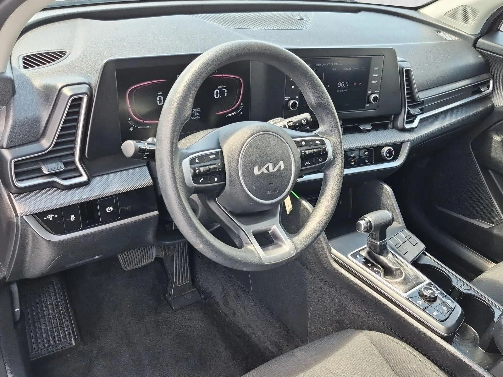 2023 Kia Sportage LX photo 10