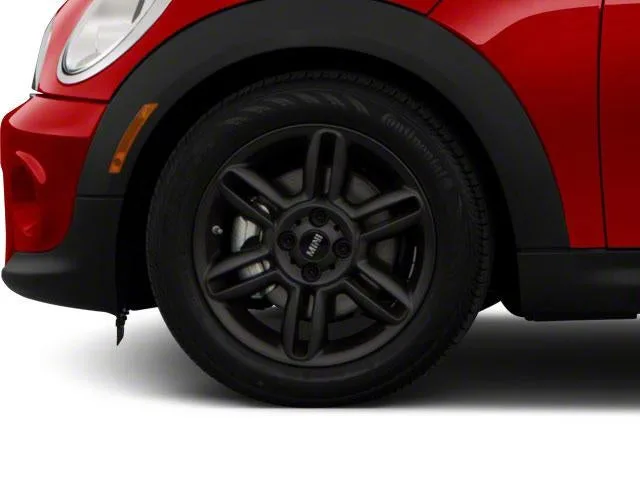 2013 MINI Cooper S Clubman S photo 6