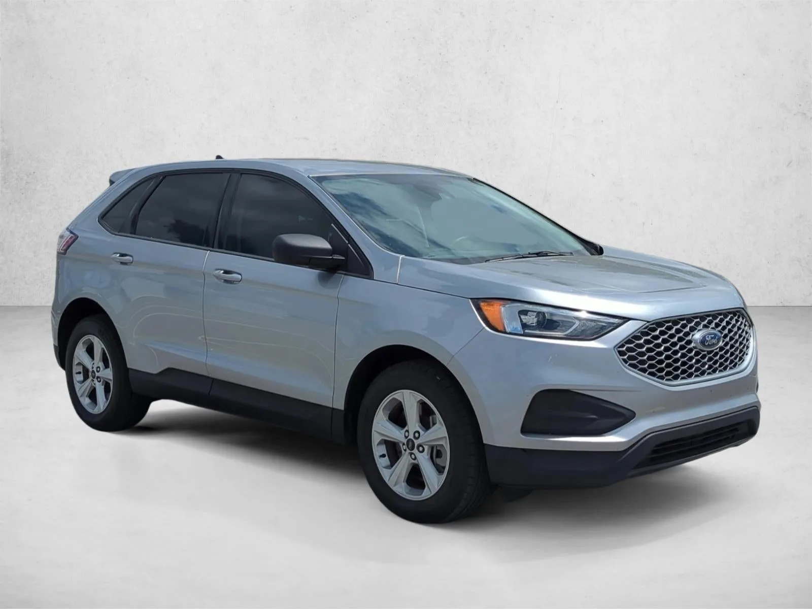 2024 Ford Edge SE AWD photo 3