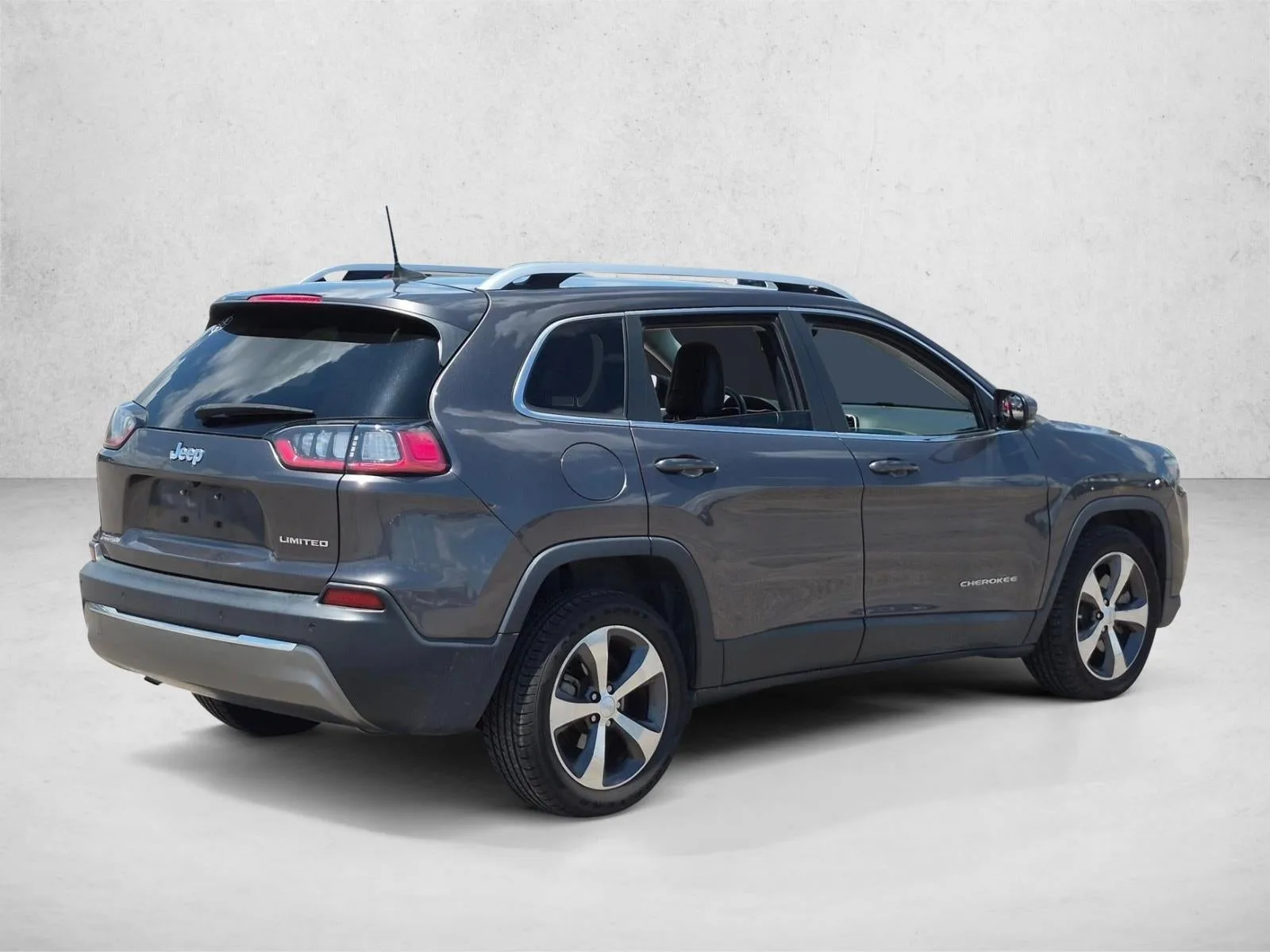 2020 Jeep Cherokee Base photo 5