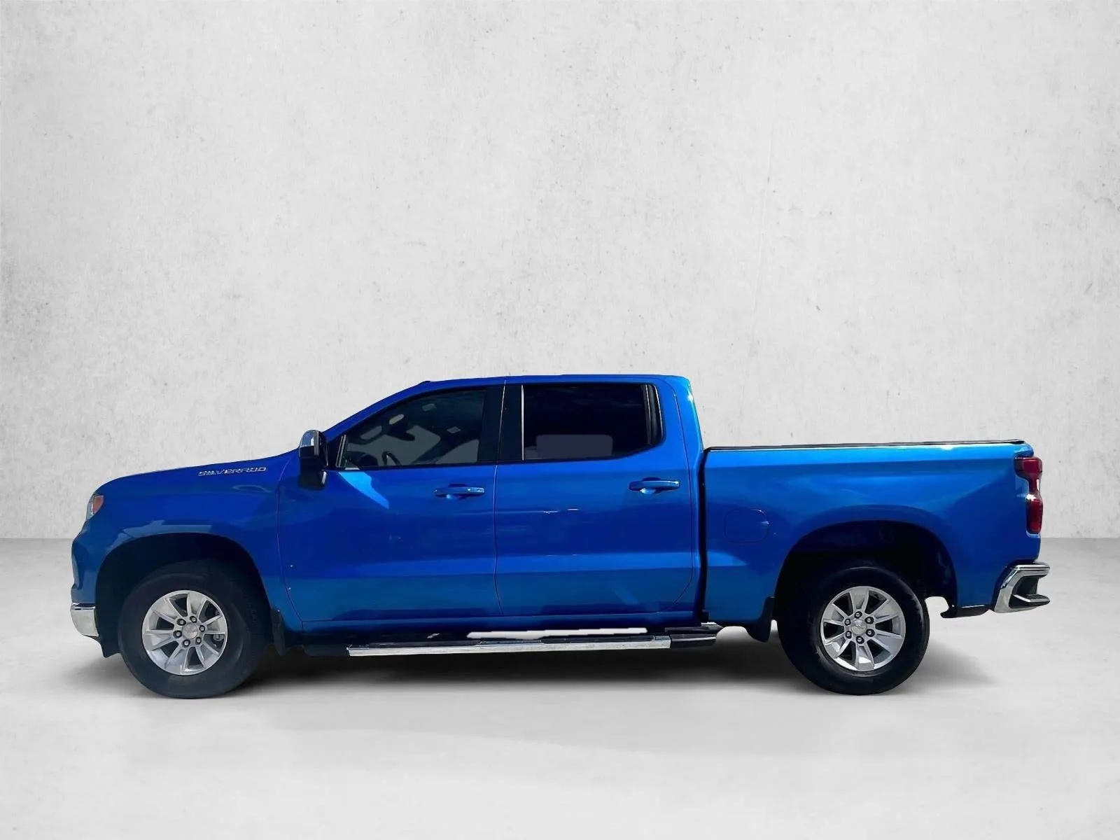 2025 Chevrolet Silverado 1500 LT photo 6