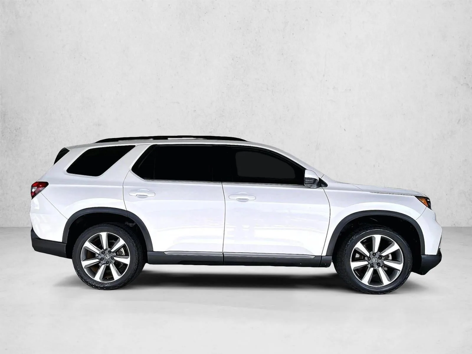 2023 Honda Pilot AWD Elite photo 5